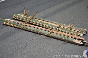 山鉾の竹