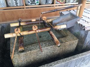 Wodden ladles at Chozuya