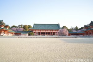 平安神宮外拝殿