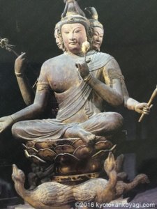 立体曼荼羅梵天像