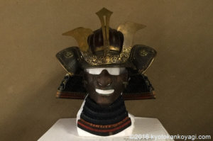 弓矢町武具飾