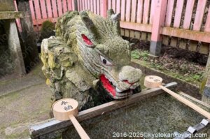 伏見稲荷龍蛇信仰